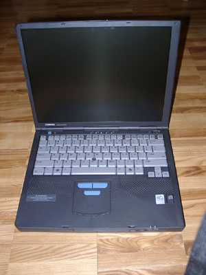 Compaq Armada M700